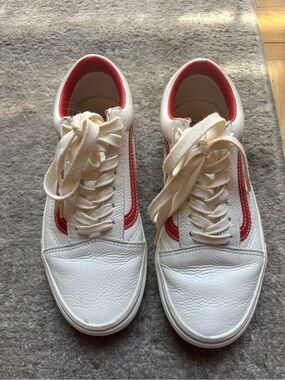 Vans White Leather Sneakers with Red Side Stripe